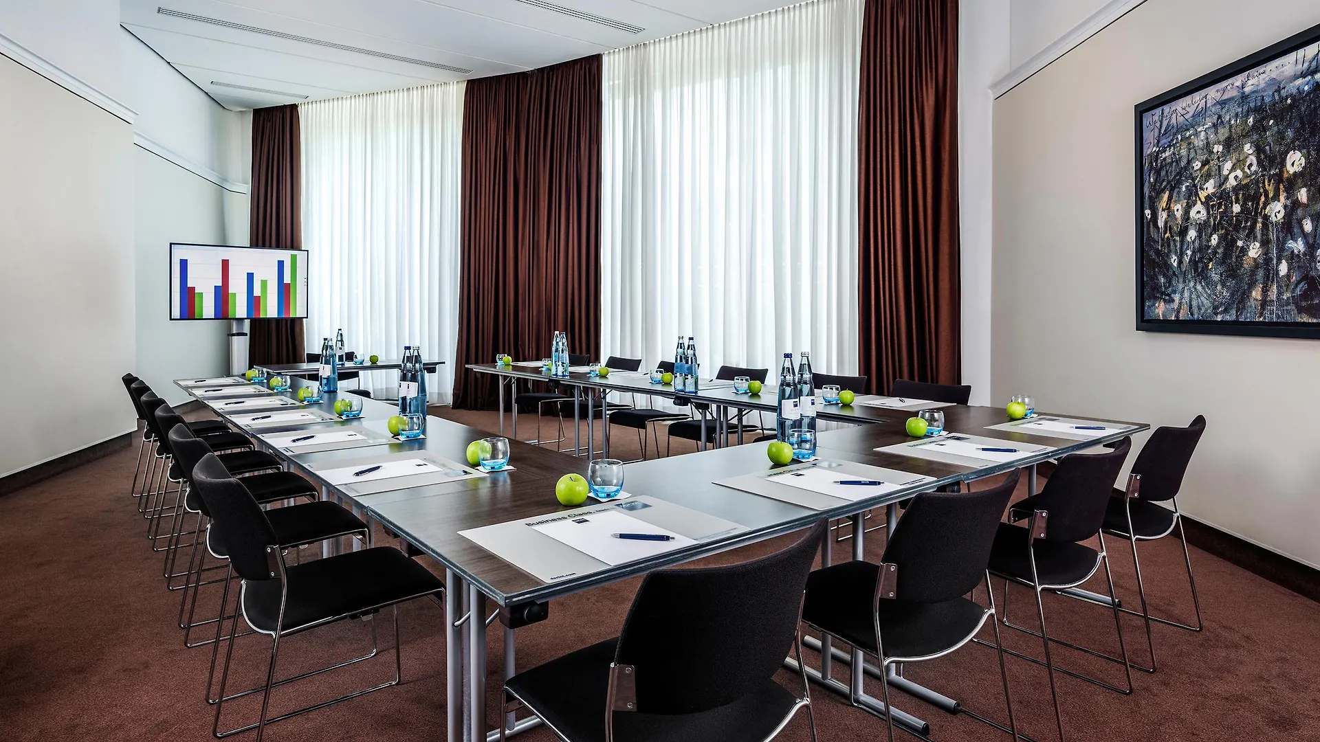 Dorint Hotel Bremen 4*,