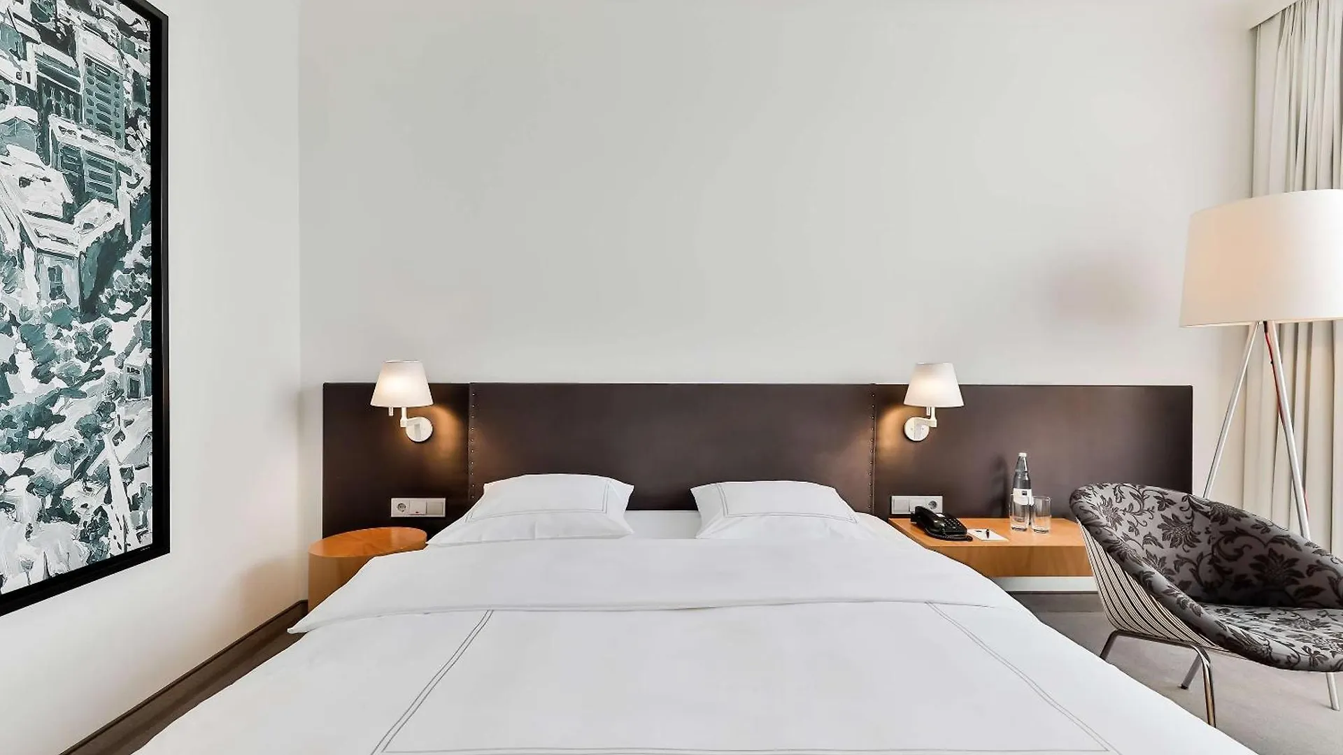 Dorint Hotel Bremen 4*,