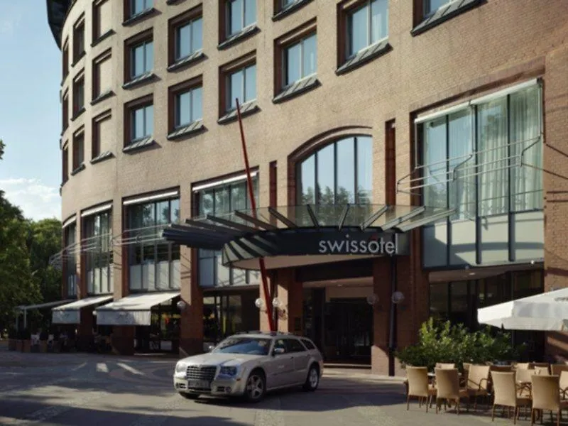 Dorint Hotel Bremen 4*,
